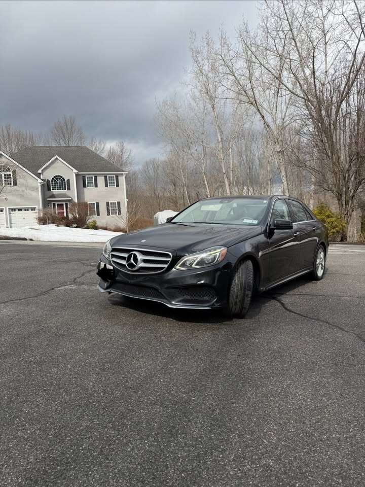 
								2014 Mercedes E350 full									