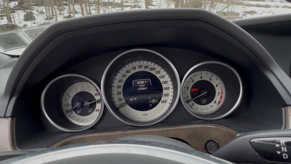 
								2014 Mercedes E350 full									
