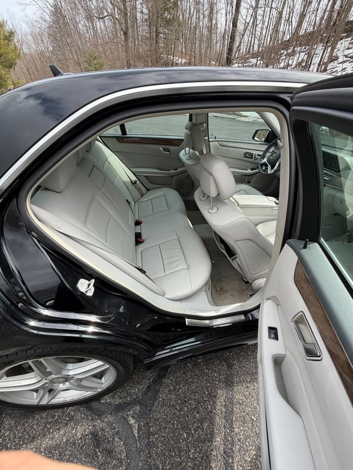 
								2014 Mercedes E350 full									