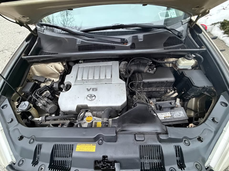 
								2015 Toyota Highlander full									