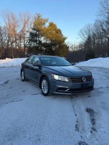 2017-Volkswagen Passat 1.8T SE