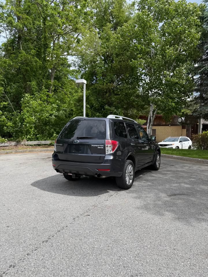 
								2011 Subaru Forester 2.5X Touring full									