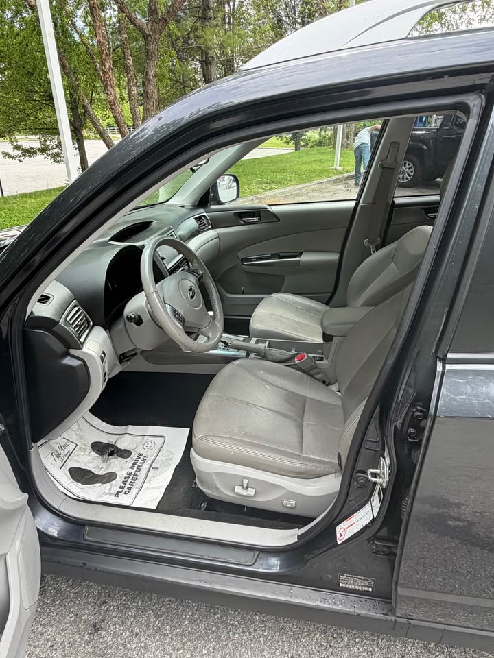 
								2011 Subaru Forester 2.5X Touring full									