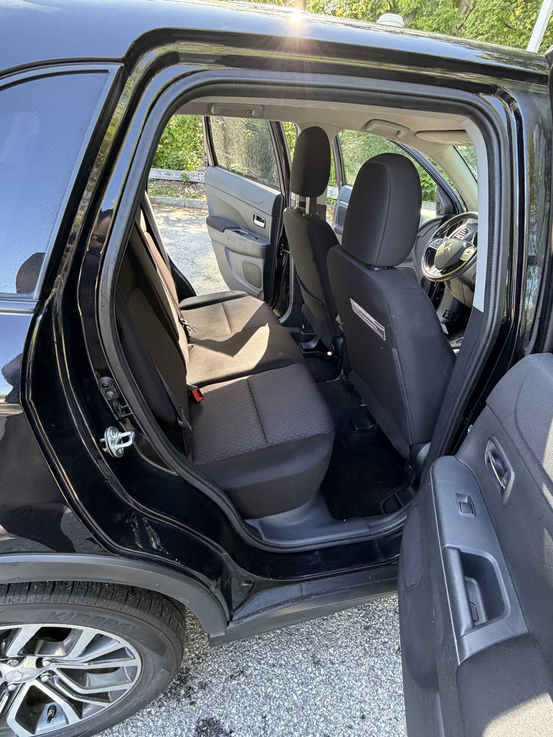 
								2017 Mitsubishi Outlander Sport full									