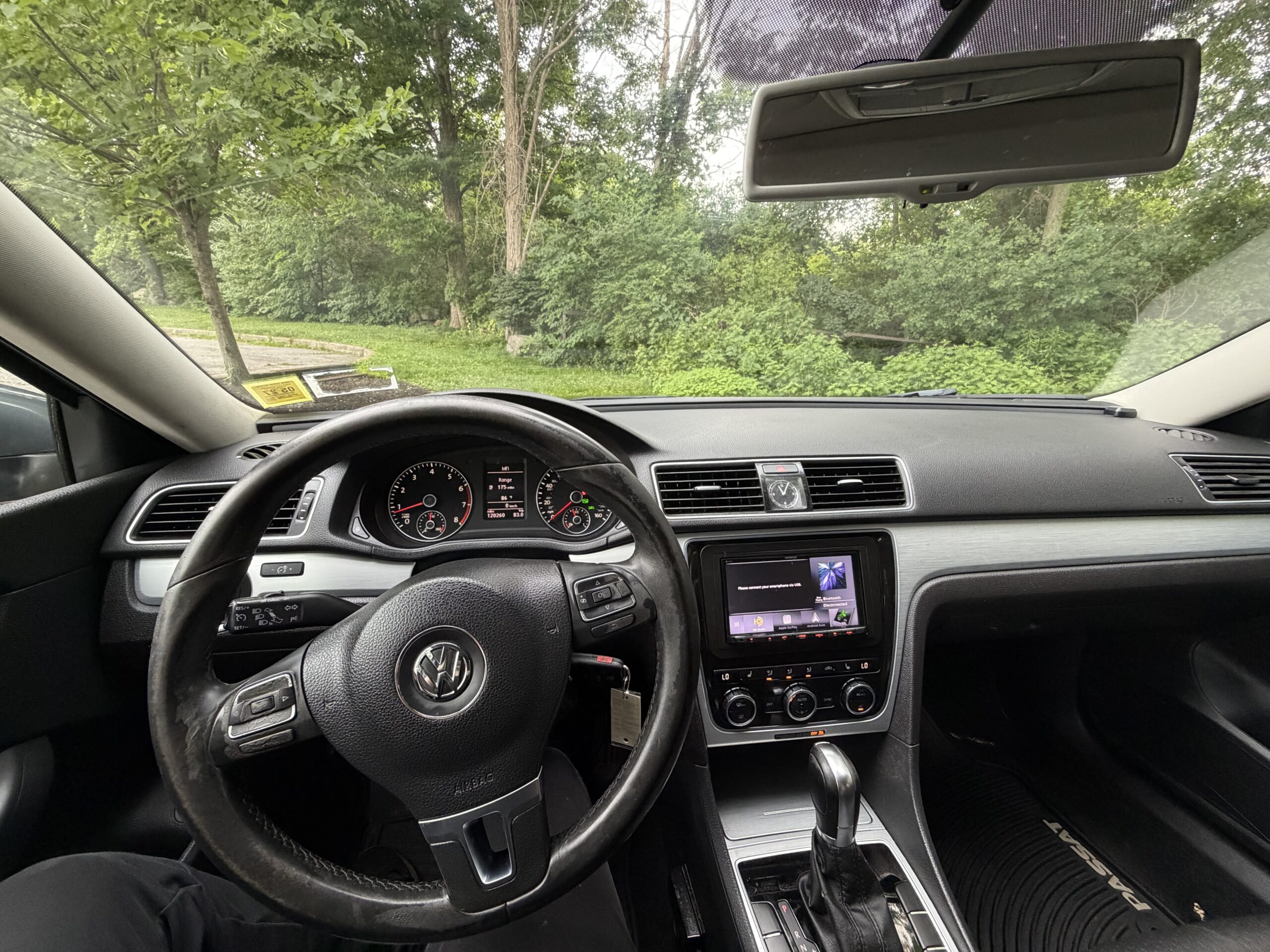 
								2012 Volkswagen Passat 2.5 SE full									